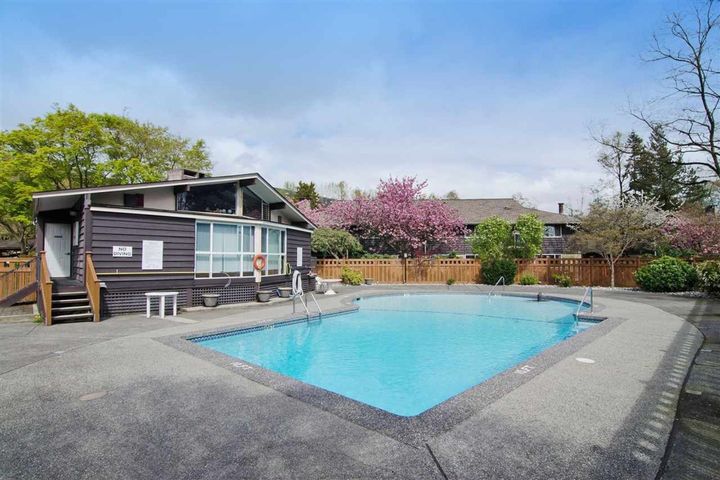 555-w-28th-street-upper-lonsdale-north-vancouver-21-1 at 203 - 555 W 28th Street, Upper Lonsdale, North Vancouver 555-w-28th-street-upper-lonsdale-north-vancouver-21-1 at 203 - 555 W 28th Street, Upper Lonsdale, North Vancouver