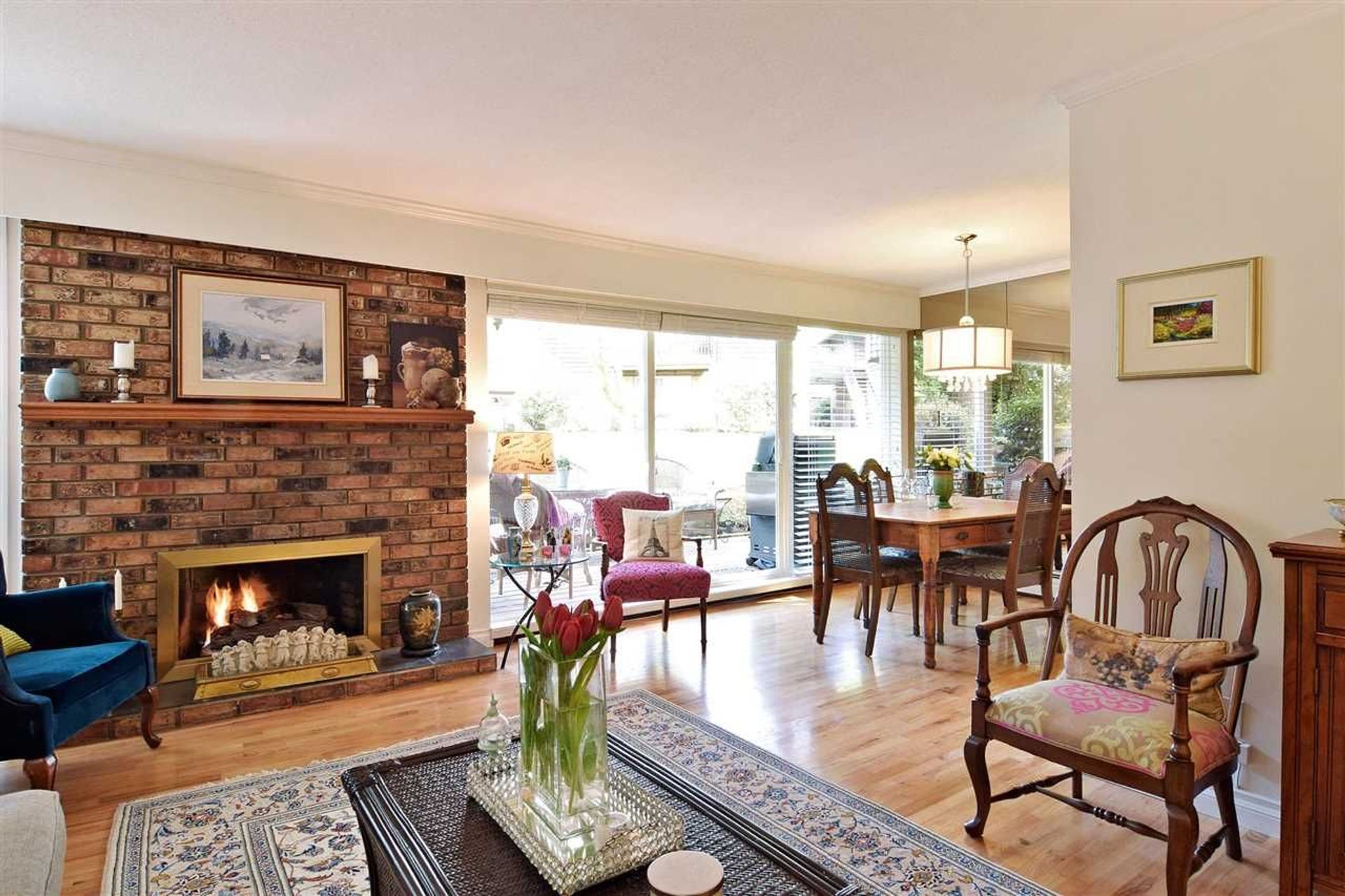 203 - 555 W 28th Street, Upper Lonsdale, North Vancouver  by Colin Hall - Personal Real Estate Corporation 203 - 555 W 28th Street, Upper Lonsdale, North Vancouver