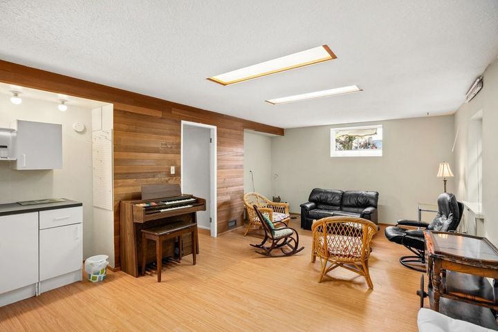 2505-w-15th-avenue-kitsilano-vancouver-west-27 at 2505 W 15th Avenue, Kitsilano, Vancouver West 2505-w-15th-avenue-kitsilano-vancouver-west-27 at 2505 W 15th Avenue, Kitsilano, Vancouver West