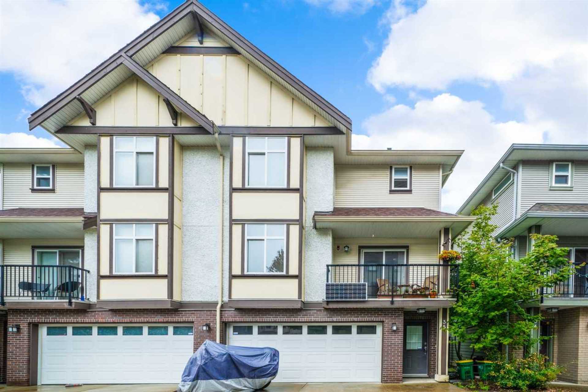35 - 1211 Ewen Avenue, Queensborough, New Westminster by Coral Kettner Real Estate Advisor 35 - 1211 Ewen Avenue, Queensborough, New Westminster