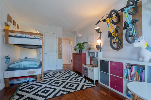 210-w-2nd-street-lower-lonsdale-north-vancouver-12 at 218 - 210 W 2nd Street, Lower Lonsdale, North Vancouver