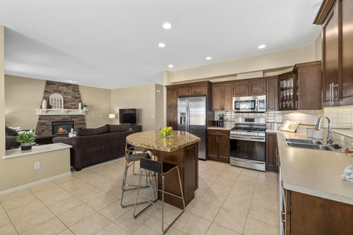 180-sycamore-drive-heritage-woods-pm-port-moody-06 at 180 Sycamore Drive, Heritage Woods PM, Port Moody