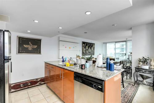 188-e-esplanade-lower-lonsdale-north-vancouver-16 at 1008 - 188 E Esplanade, Lower Lonsdale, North Vancouver