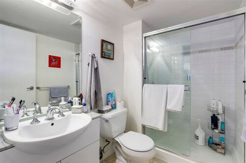 188-e-esplanade-lower-lonsdale-north-vancouver-18 at 1008 - 188 E Esplanade, Lower Lonsdale, North Vancouver