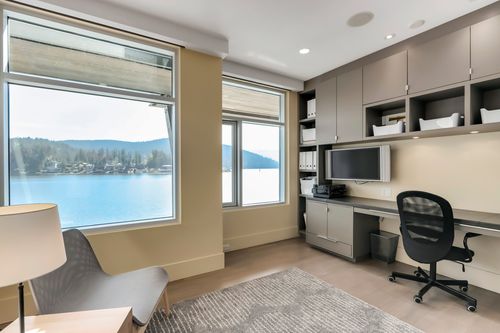 20 at 4817 Strathcona Road, Deep Cove, North Vancouver