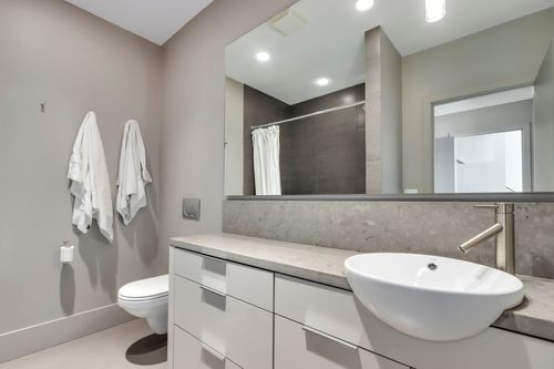 27 at 4817 Strathcona Road, Deep Cove, North Vancouver