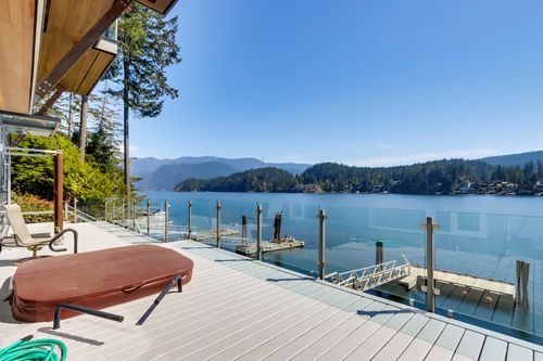 32 at 4817 Strathcona Road, Deep Cove, North Vancouver