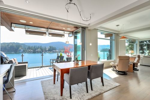 7 at 4817 Strathcona Road, Deep Cove, North Vancouver