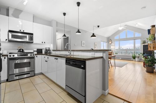 14-e-royal-avenue-fraserview-nw-new-westminster-05 at 515 - 14 E Royal Avenue, Fraserview NW, New Westminster