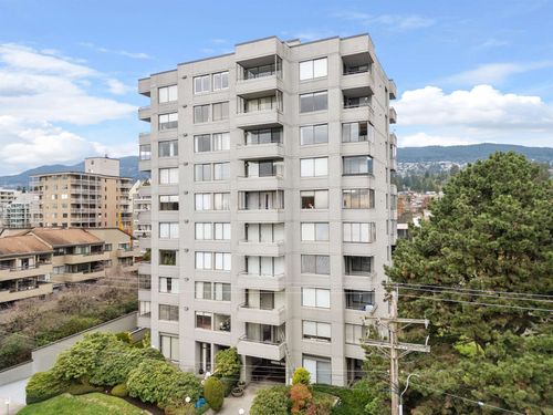 1341-clyde-avenue-ambleside-west-vancouver-20 at 203 - 1341 Clyde Avenue, Ambleside, West Vancouver