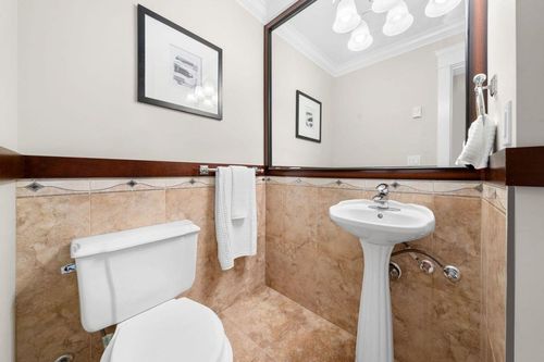 3375-chesterfield-avenue-upper-lonsdale-north-vancouver-20 at 3375 Chesterfield Avenue, Upper Lonsdale, North Vancouver