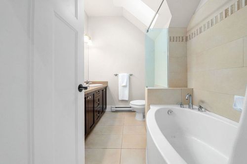 3375-chesterfield-avenue-upper-lonsdale-north-vancouver-24 at 3375 Chesterfield Avenue, Upper Lonsdale, North Vancouver