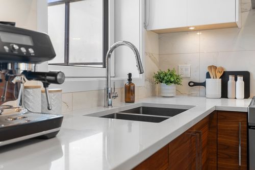 720-e-3rd-street-queensbury-north-vancouver-05 at 32 - 720 E 3rd Street, Queensbury, North Vancouver