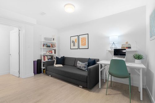 720-e-3rd-street-queensbury-north-vancouver-20 at 32 - 720 E 3rd Street, Queensbury, North Vancouver