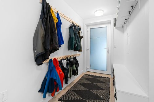 720-e-3rd-street-queensbury-north-vancouver-22 at 32 - 720 E 3rd Street, Queensbury, North Vancouver