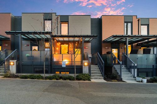 720-e-3rd-street-queensbury-north-vancouver-35 at 32 - 720 E 3rd Street, Queensbury, North Vancouver