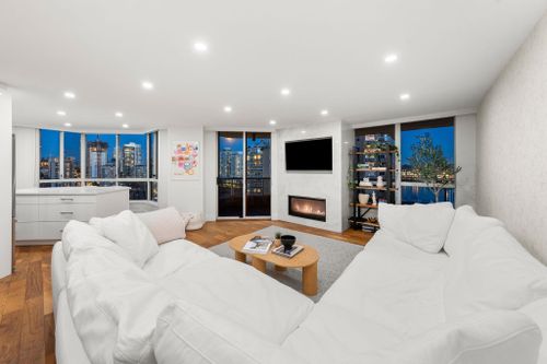 1245-quayside-drive-quay-new-westminster-01 at 1704 - 1245 Quayside Drive, Quay, New Westminster