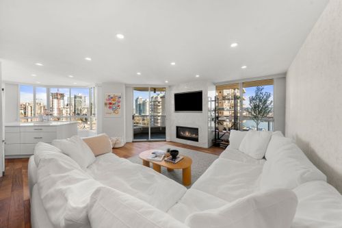 1245-quayside-drive-quay-new-westminster-02 at 1704 - 1245 Quayside Drive, Quay, New Westminster