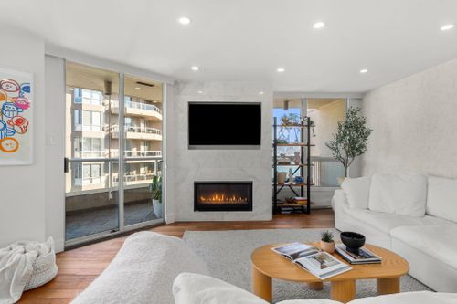 1245-quayside-drive-quay-new-westminster-05 at 1704 - 1245 Quayside Drive, Quay, New Westminster