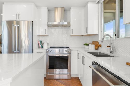 1245-quayside-drive-quay-new-westminster-12 at 1704 - 1245 Quayside Drive, Quay, New Westminster