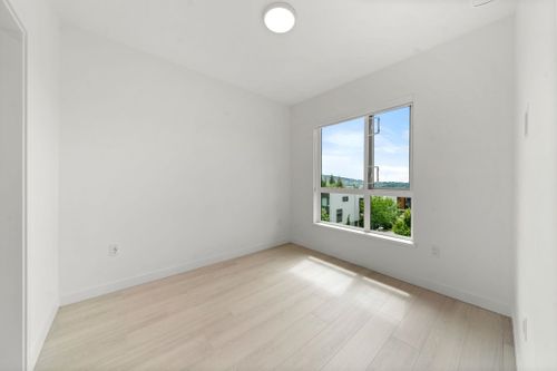 3594-malsum-drive-roche-point-north-vancouver-11 at 404 - 3594 Malsum Drive, Roche Point, North Vancouver