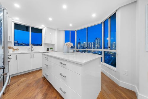 1245-quayside-drive-quay-new-westminster-27 at 1704 - 1245 Quayside Drive, Quay, New Westminster