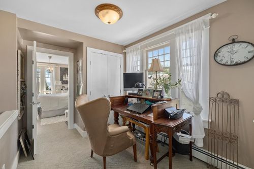 274-e-keith-road-central-lonsdale-north-vancouver-14 at 274 E Keith Road, Central Lonsdale, North Vancouver