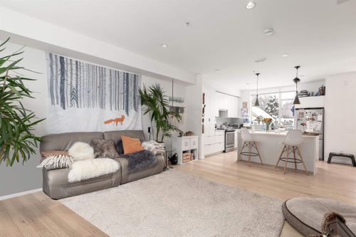 38447-buckley-avenue-dentville-squamish-04 at 9 - 38447 Buckley Avenue, Dentville, Squamish