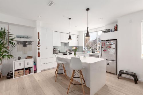 38447-buckley-avenue-dentville-squamish-06 at 9 - 38447 Buckley Avenue, Dentville, Squamish