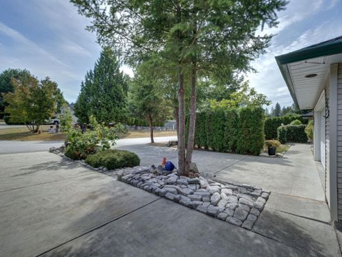 5629-curtis-place-sechelt-district-sunshine-coast-06 at 5629 Curtis Place, Sechelt District, Sunshine Coast