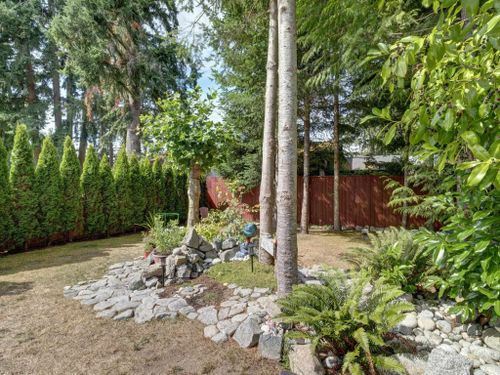 5629-curtis-place-sechelt-district-sunshine-coast-11 at 5629 Curtis Place, Sechelt District, Sunshine Coast