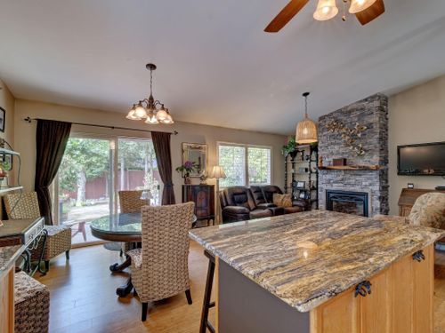 5629-curtis-place-sechelt-district-sunshine-coast-19 at 5629 Curtis Place, Sechelt District, Sunshine Coast