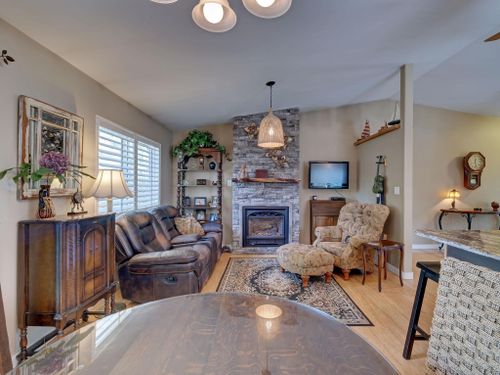 5629-curtis-place-sechelt-district-sunshine-coast-23 at 5629 Curtis Place, Sechelt District, Sunshine Coast