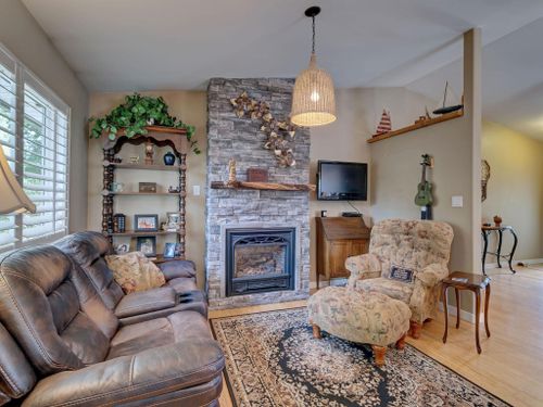 5629-curtis-place-sechelt-district-sunshine-coast-24 at 5629 Curtis Place, Sechelt District, Sunshine Coast