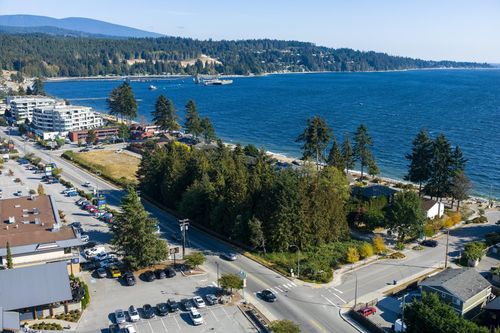 5759-teredo-street-sechelt-district-sunshine-coast-04 at 5759 Teredo Street, Sechelt District, Sunshine Coast