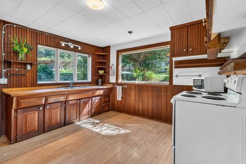 8200-redrooffs-road-halfmn-bay-secret-cv-redroofs-sunshine-coast-19 at 8200 Redrooffs Road, Halfmn Bay Secret Cv Redroofs, Sunshine Coast