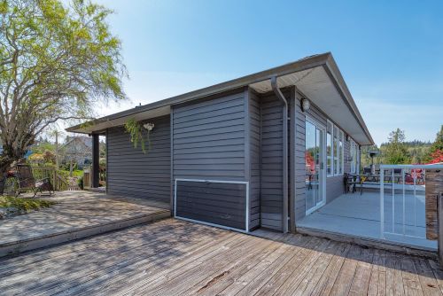 5796-trail-avenue-sechelt-district-sunshine-coast-06 at 5796 Trail Avenue, Sechelt District, Sunshine Coast