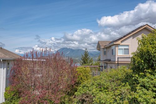 5796-trail-avenue-sechelt-district-sunshine-coast-15 at 5796 Trail Avenue, Sechelt District, Sunshine Coast