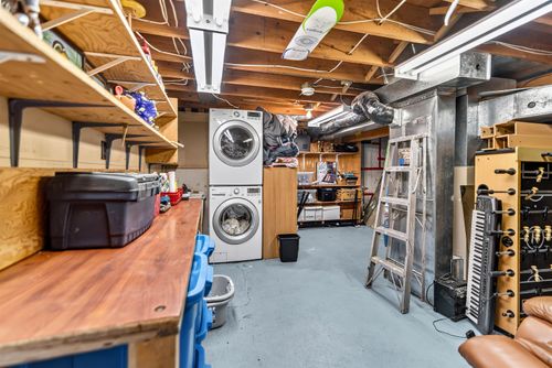 5796-trail-avenue-sechelt-district-sunshine-coast-36 at 5796 Trail Avenue, Sechelt District, Sunshine Coast