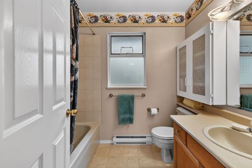 1534-cypress-way-gibsons-area-sunshine-coast-31 at 1534 Cypress Way, Gibsons & Area, Sunshine Coast