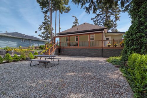 5760-boulevard-street-sechelt-district-sunshine-coast-17 at 5760 Boulevard Street, Sechelt District, Sunshine Coast