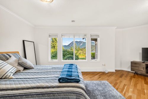 6453-n-gale-avenue-sechelt-district-sunshine-coast-22 at 6453 N Gale Avenue, Sechelt District, Sunshine Coast