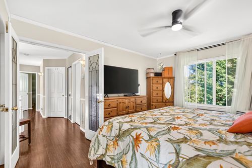 5818-trail-avenue-sechelt-district-sunshine-coast-23 at 5818 Trail Avenue, Sechelt District, Sunshine Coast