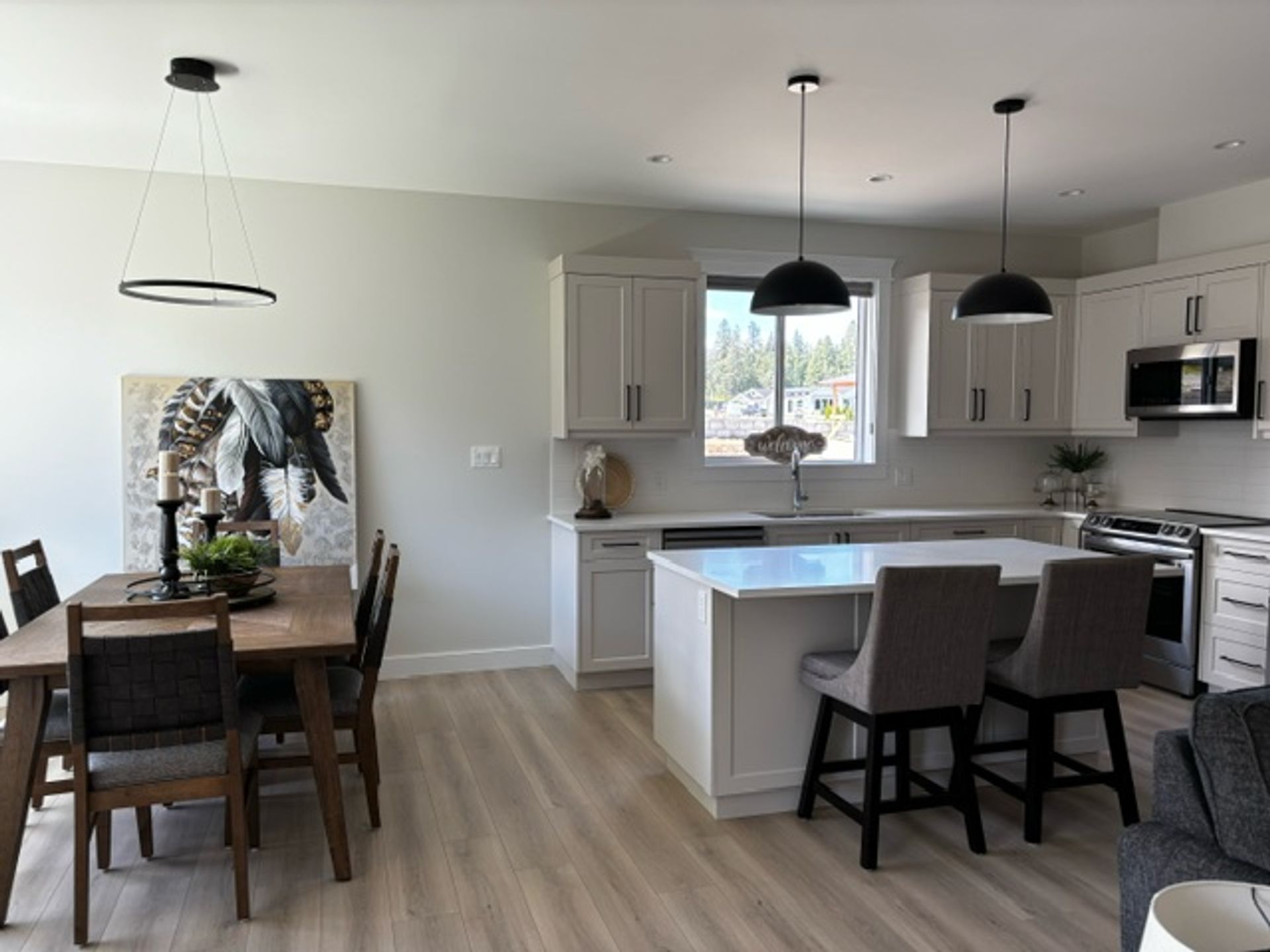 kitchen-and-dining at 457 Arizona Drive, Campbell River South, Campbell River kitchen-and-dining at 457 Arizona Drive, Campbell River South, Campbell River