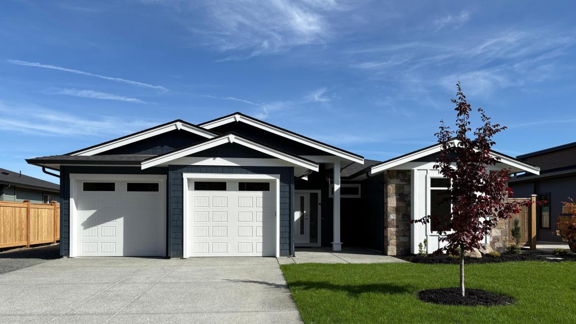 229 South Walworth Road, Campbell River West, Campbell River photo number 1