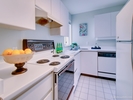 Kitchen at 203 - 2440 HAYWOOD Ave, Dundarave, West Vancouver