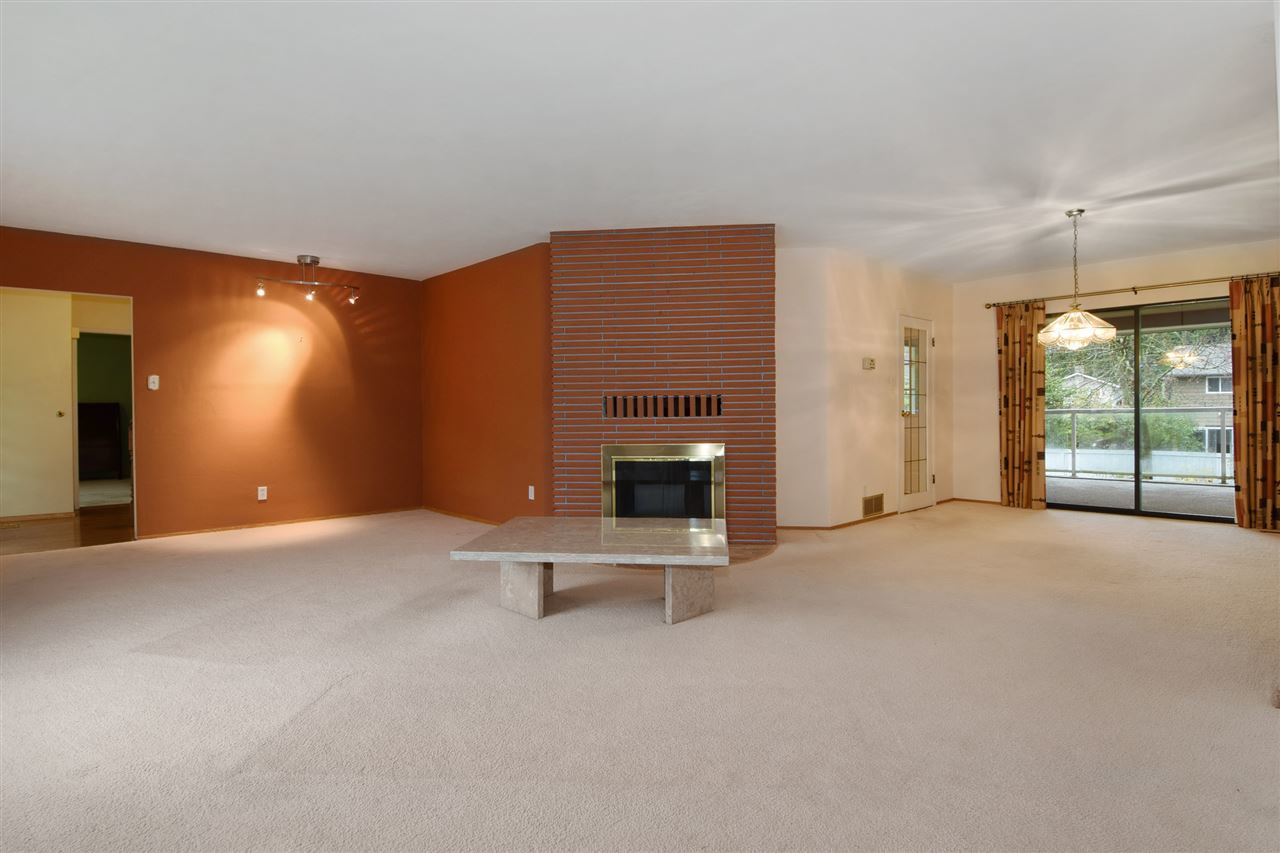 image-262036976-4.jpg at 2658  Crescent, Westlynn Terrace, North Vancouver