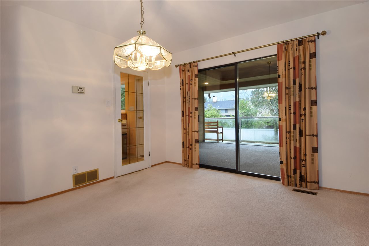 image-262036976-5.jpg at 2658  Crescent, Westlynn Terrace, North Vancouver