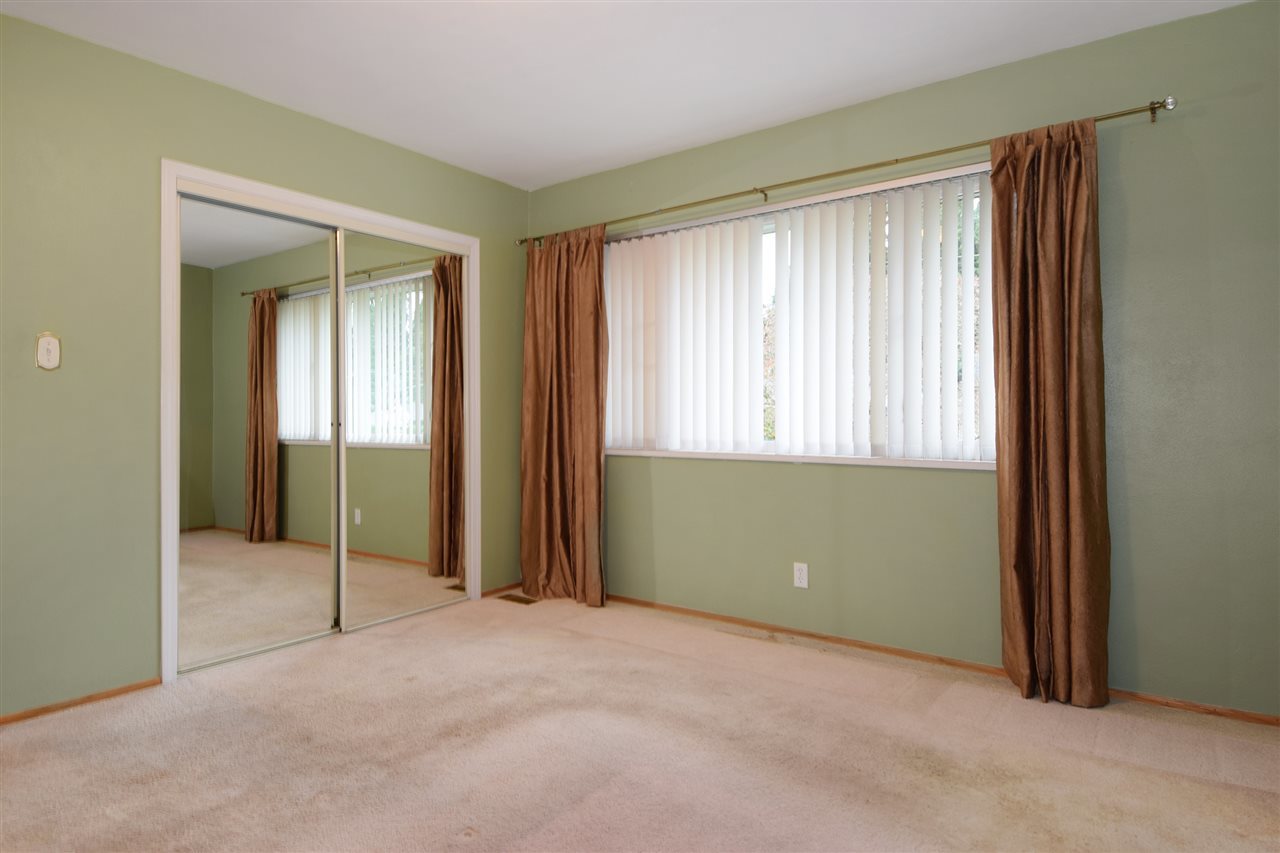 image-262036976-8.jpg at 2658  Crescent, Westlynn Terrace, North Vancouver