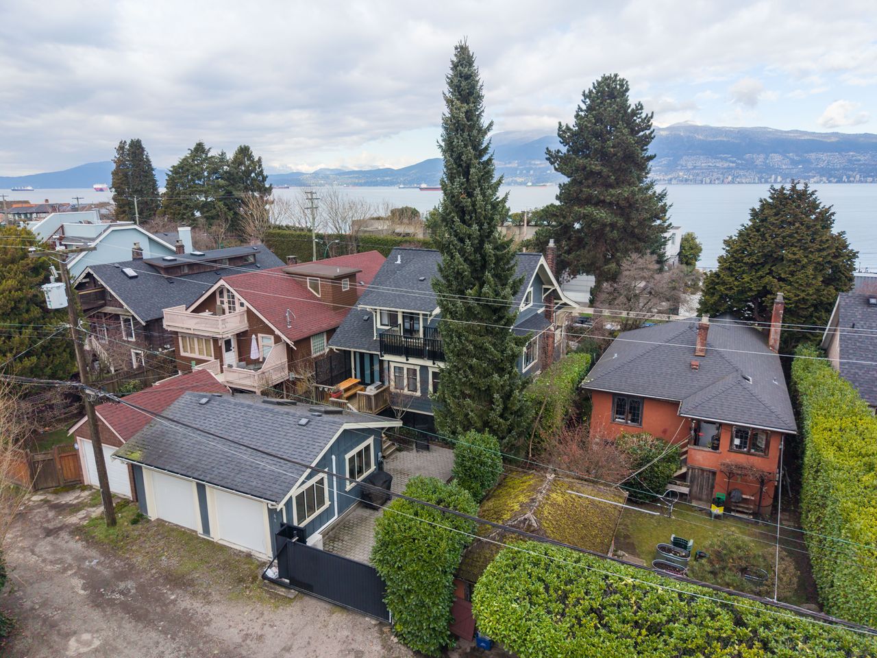 3044-w-point-grey-exterior-9 at 3044 Point Grey Road, Kitsilano, Vancouver West